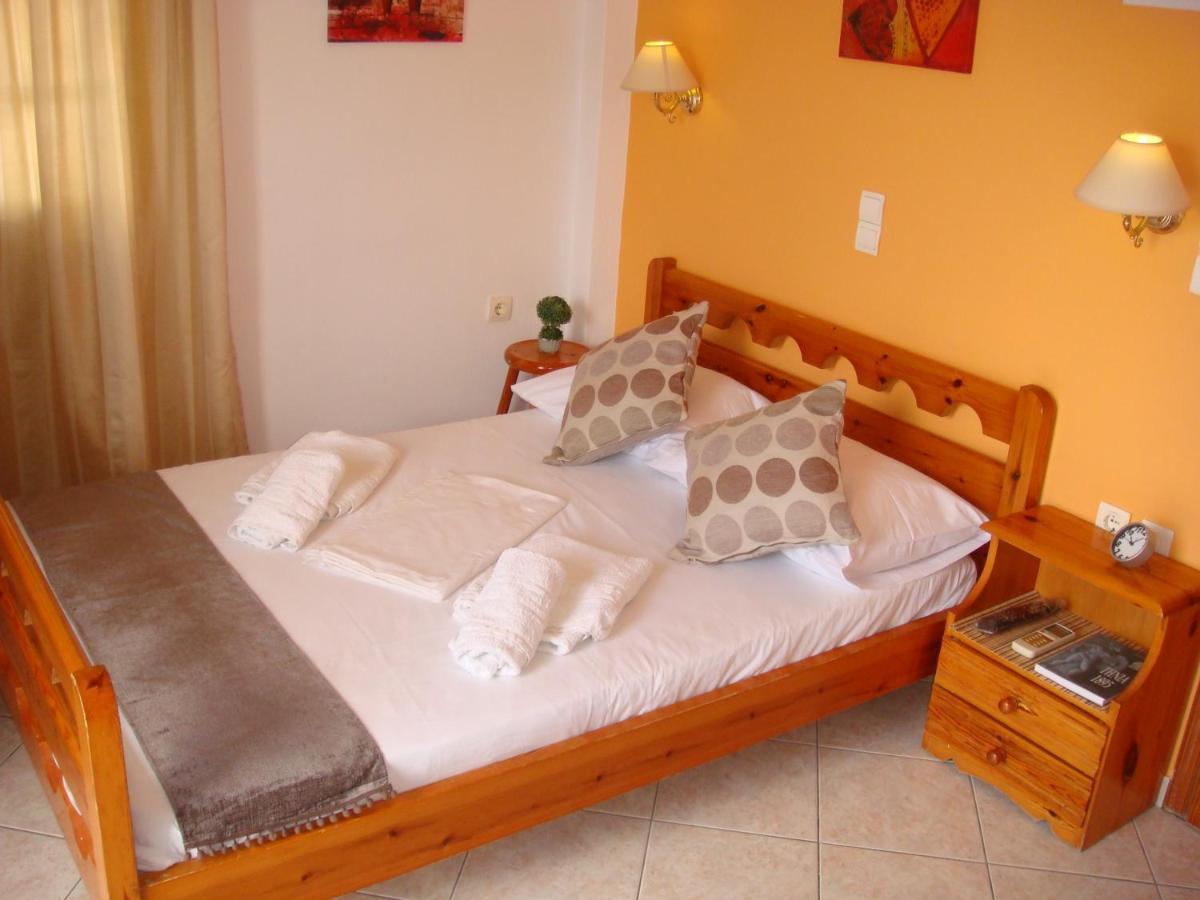Boussetil Rooms Capanmat Τήνος Εξωτερικό φωτογραφία