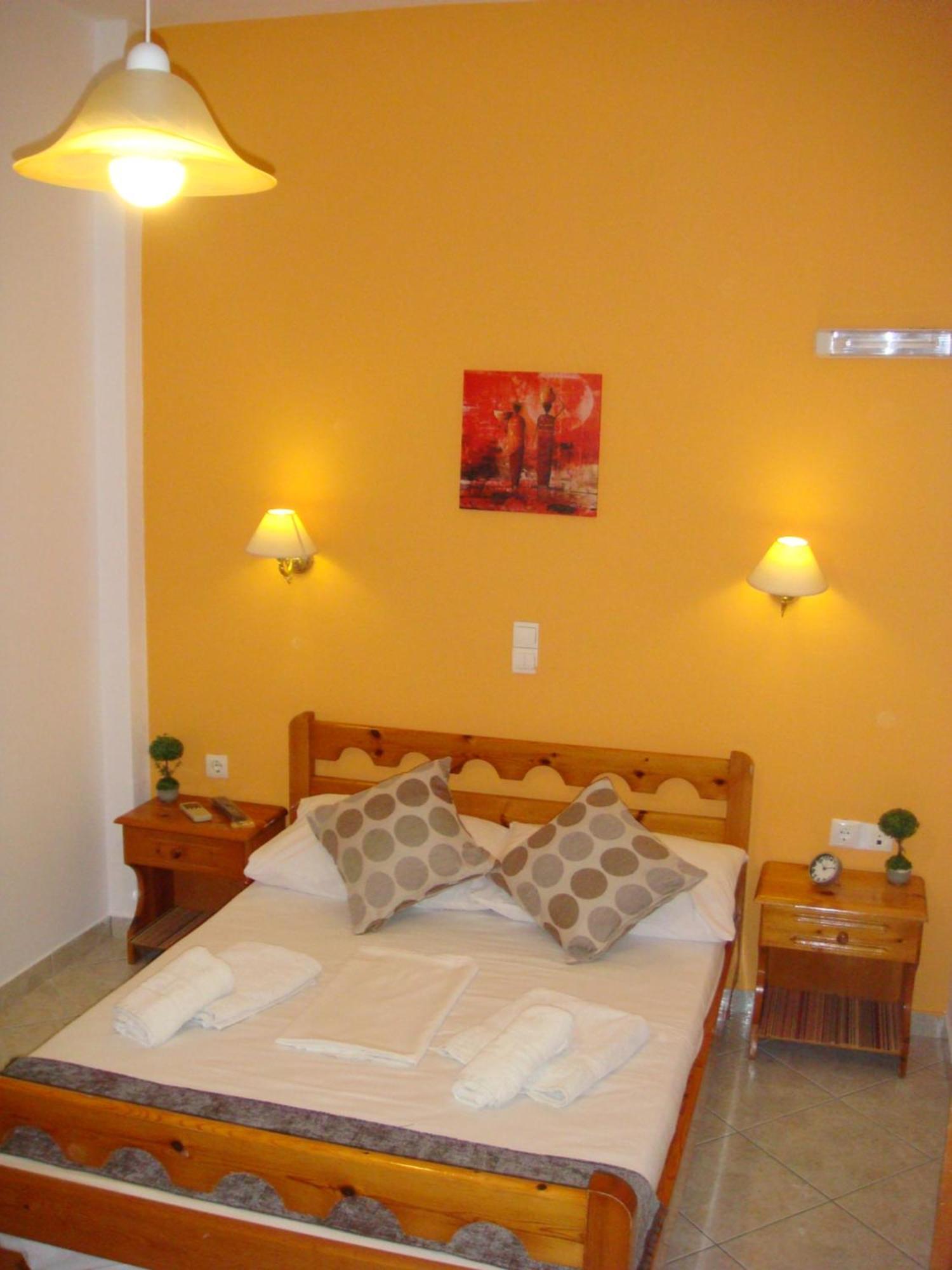 Boussetil Rooms Capanmat Τήνος Εξωτερικό φωτογραφία