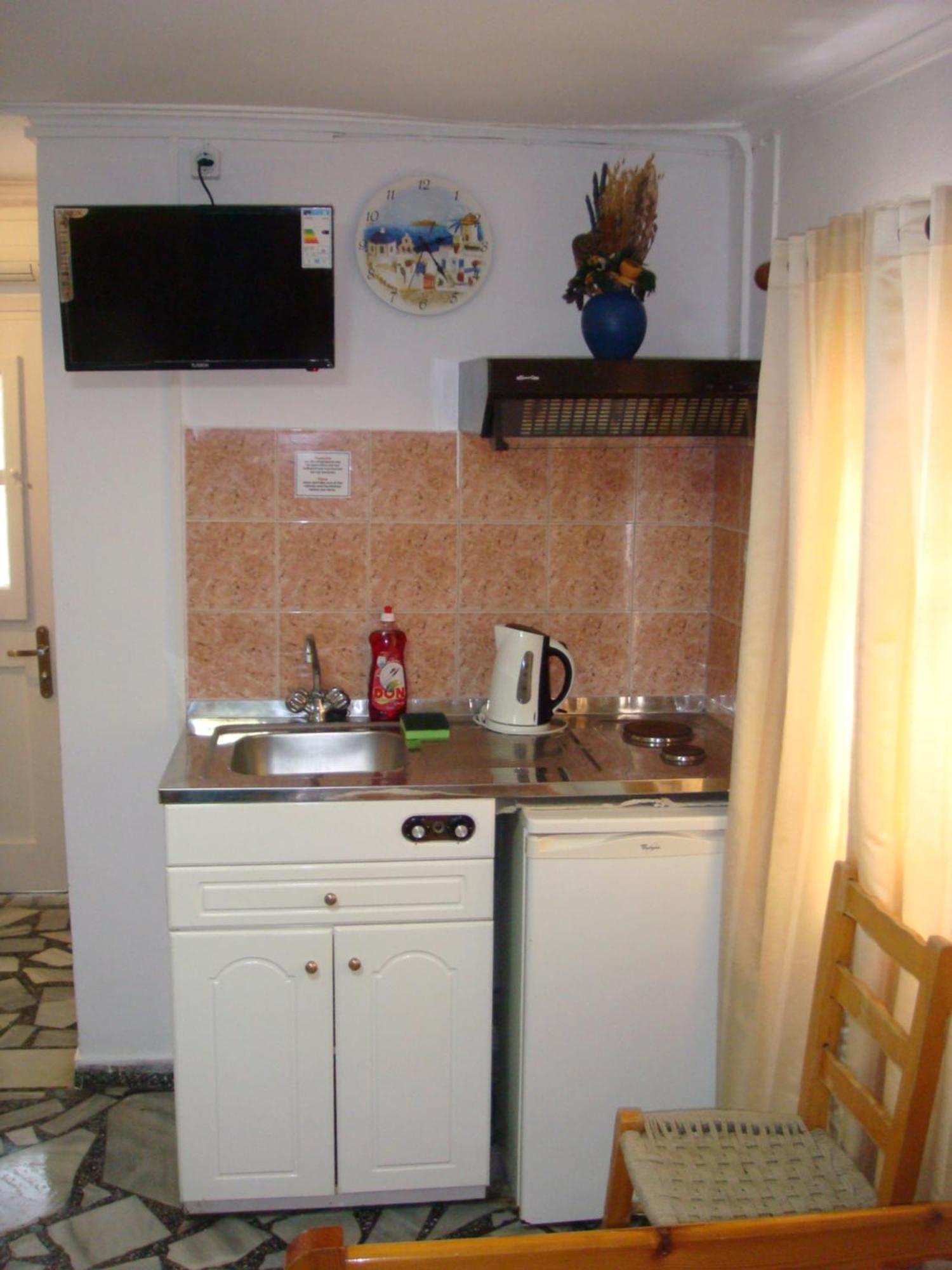 Boussetil Rooms Capanmat Τήνος Εξωτερικό φωτογραφία