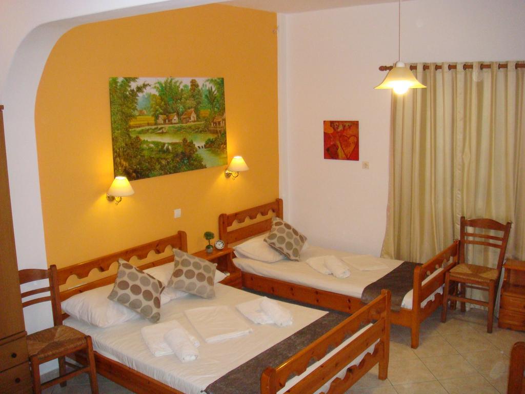 Boussetil Rooms Capanmat Τήνος Εξωτερικό φωτογραφία