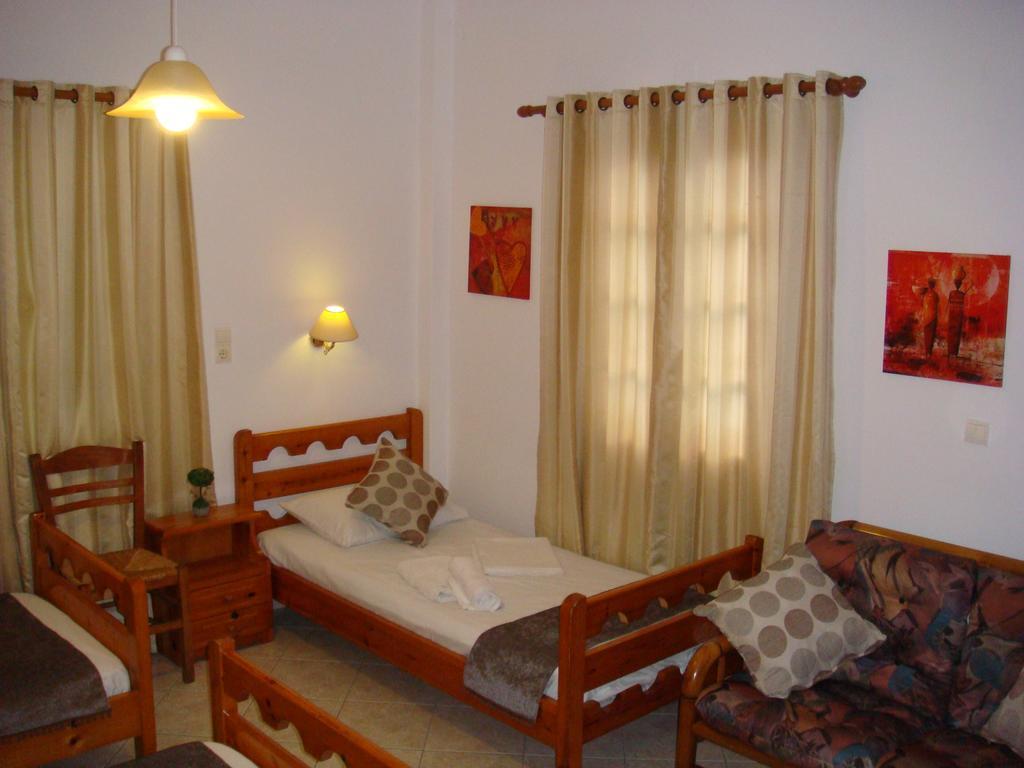 Boussetil Rooms Capanmat Τήνος Εξωτερικό φωτογραφία