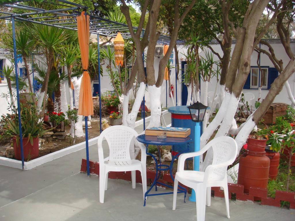 Boussetil Rooms Capanmat Τήνος Εξωτερικό φωτογραφία