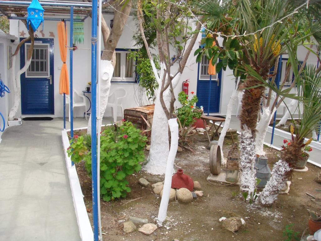 Boussetil Rooms Capanmat Τήνος Εξωτερικό φωτογραφία
